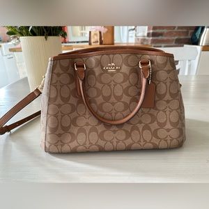 Coach C Signature logo Hand Bag with Shoulder strap. Gold Hardware.Brown/Tan
